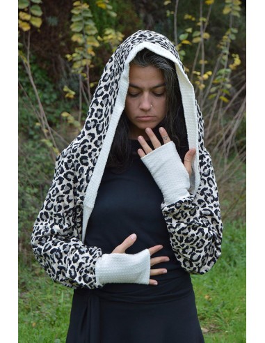 leopard hooded sleeve